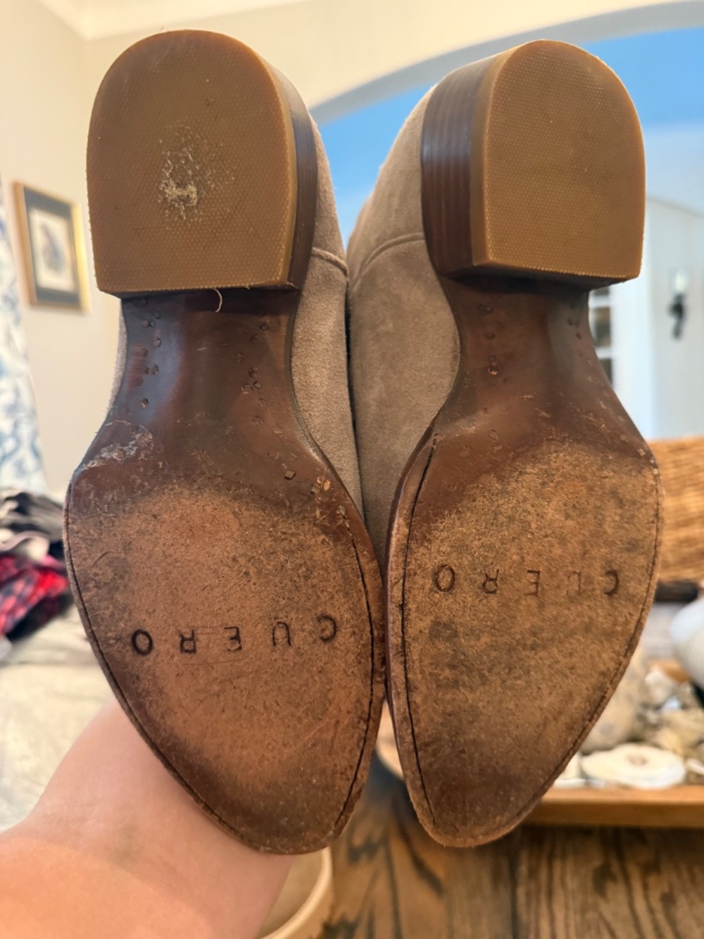 Cuero Jessie ankle boots. Size 8.5. Dove grey. Like new condition. Original box - Picture 2 of 6